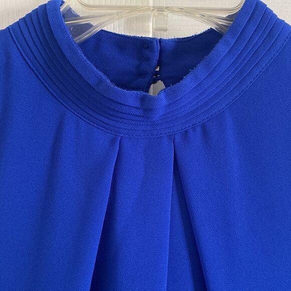 Naked Zebra High Neck Back Opening Sleeveless Top - Picture 2 of 7